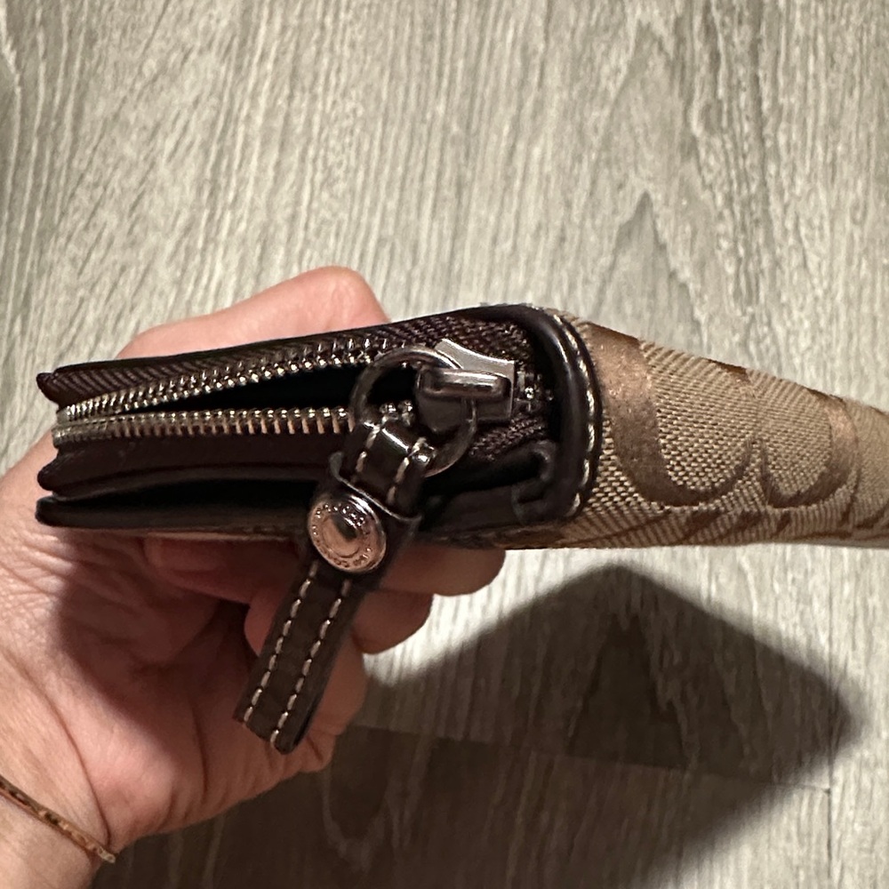 Coach Signature Brown and Tan Wallet - Picture 10 of 12